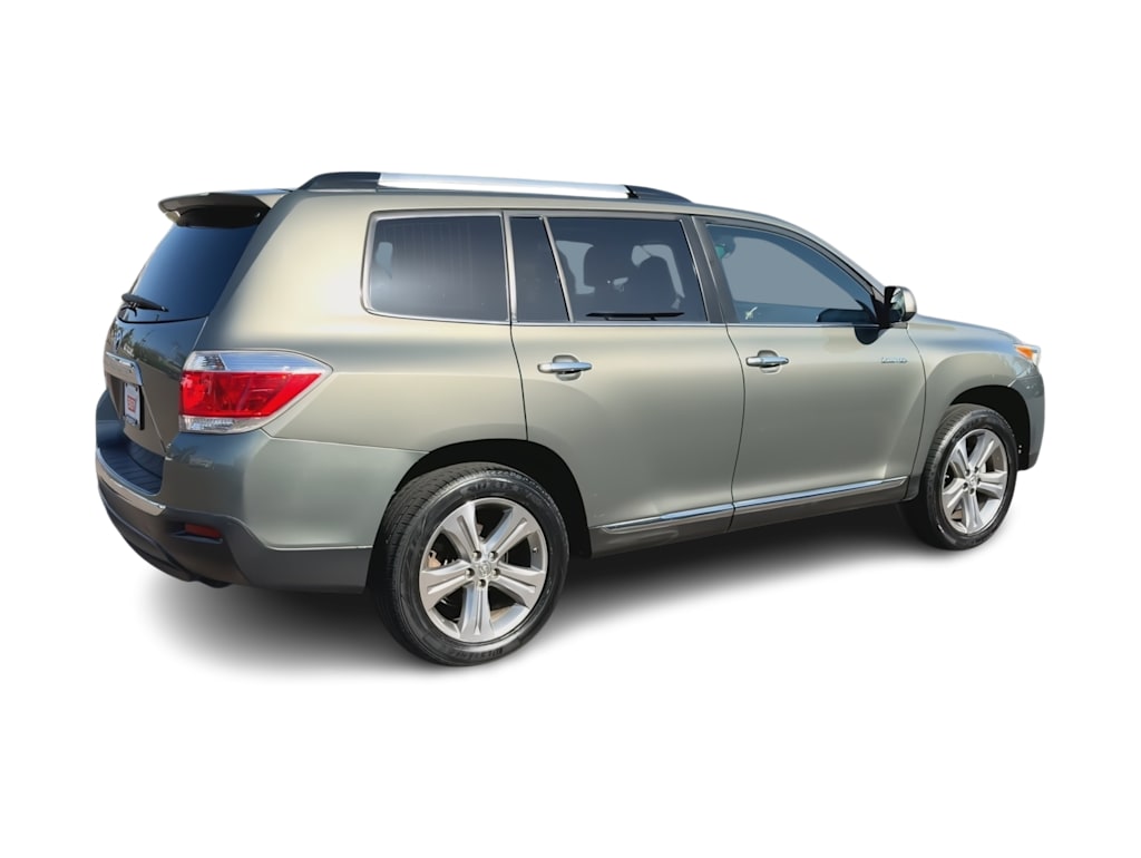 Thumbnail: 2011 Toyota Highlander - 23