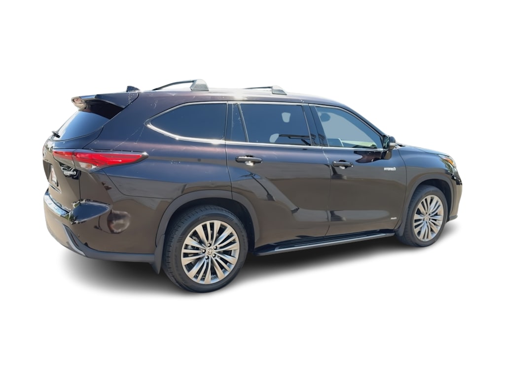 Thumbnail: 2020 Toyota Highlander - 24