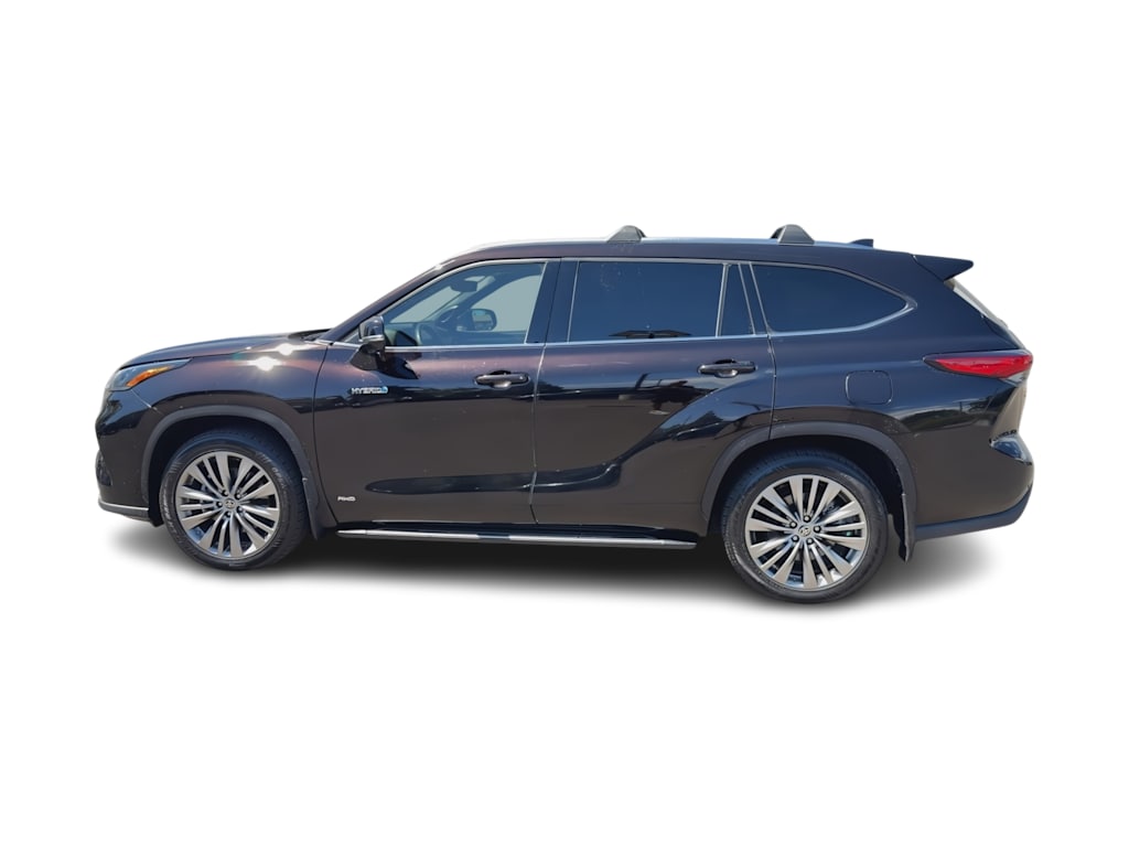 Thumbnail: 2020 Toyota Highlander - 22