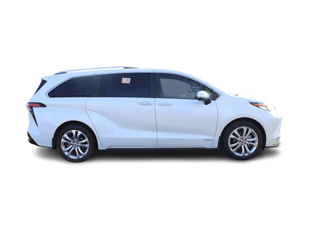 Thumbnail: 2021 Toyota Sienna - 10