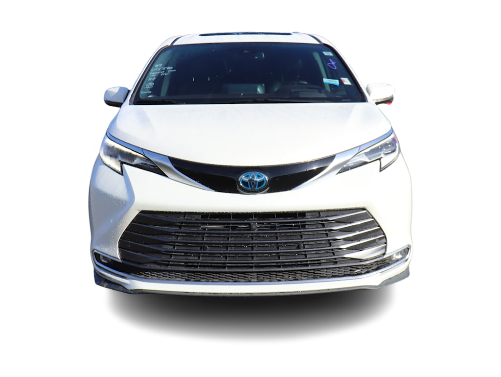 Thumbnail: 2021 Toyota Sienna - 8