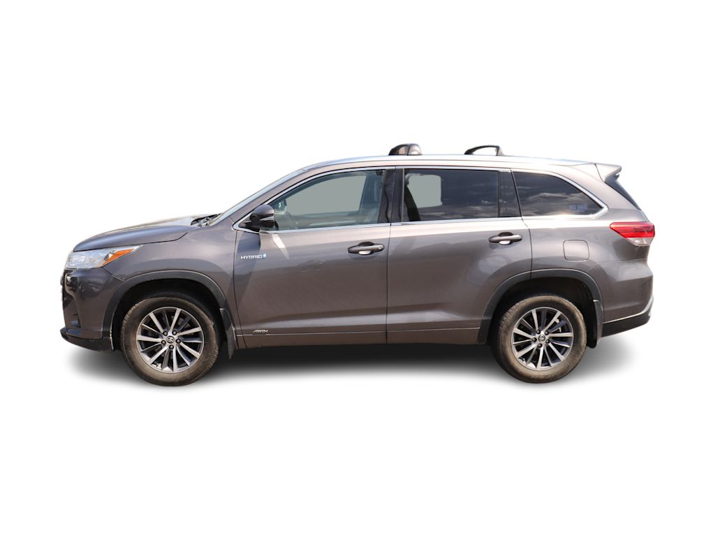 Thumbnail: 2017 Toyota Highlander - 3