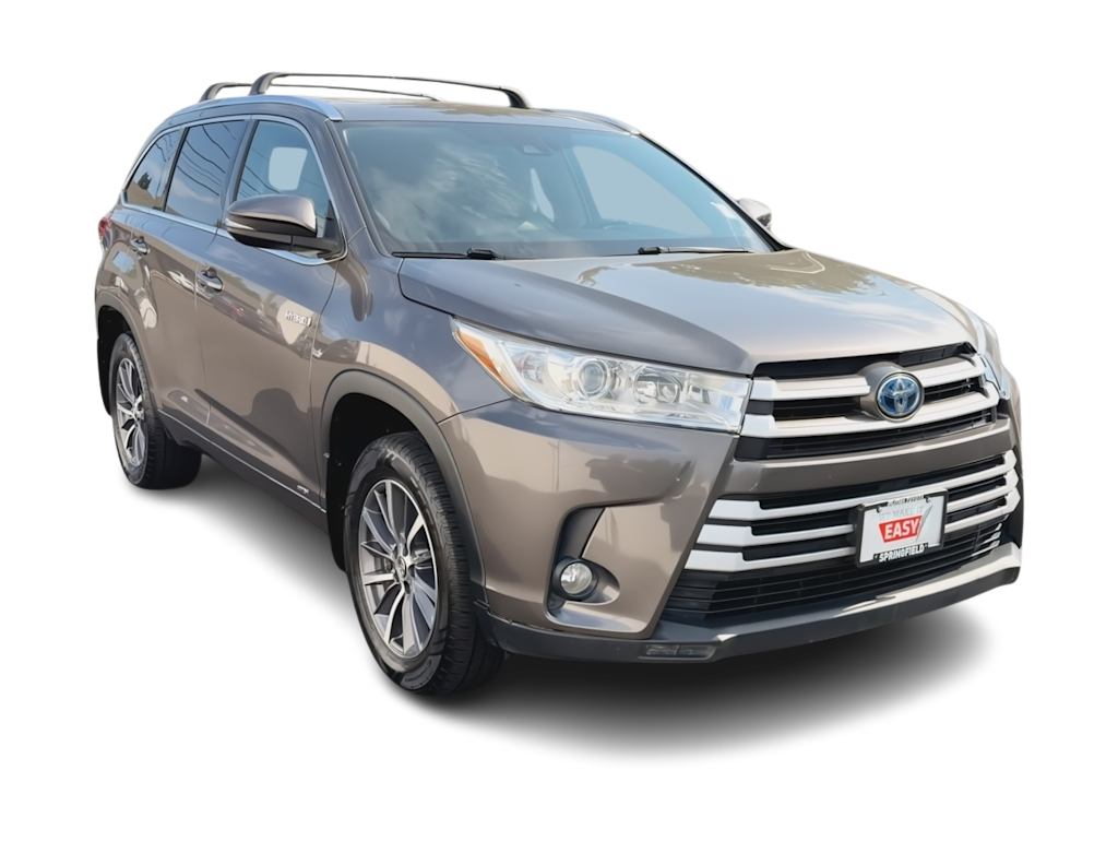 Thumbnail: 2017 Toyota Highlander - 21