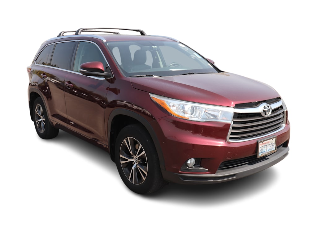 Thumbnail: 2016 Toyota Highlander - 9