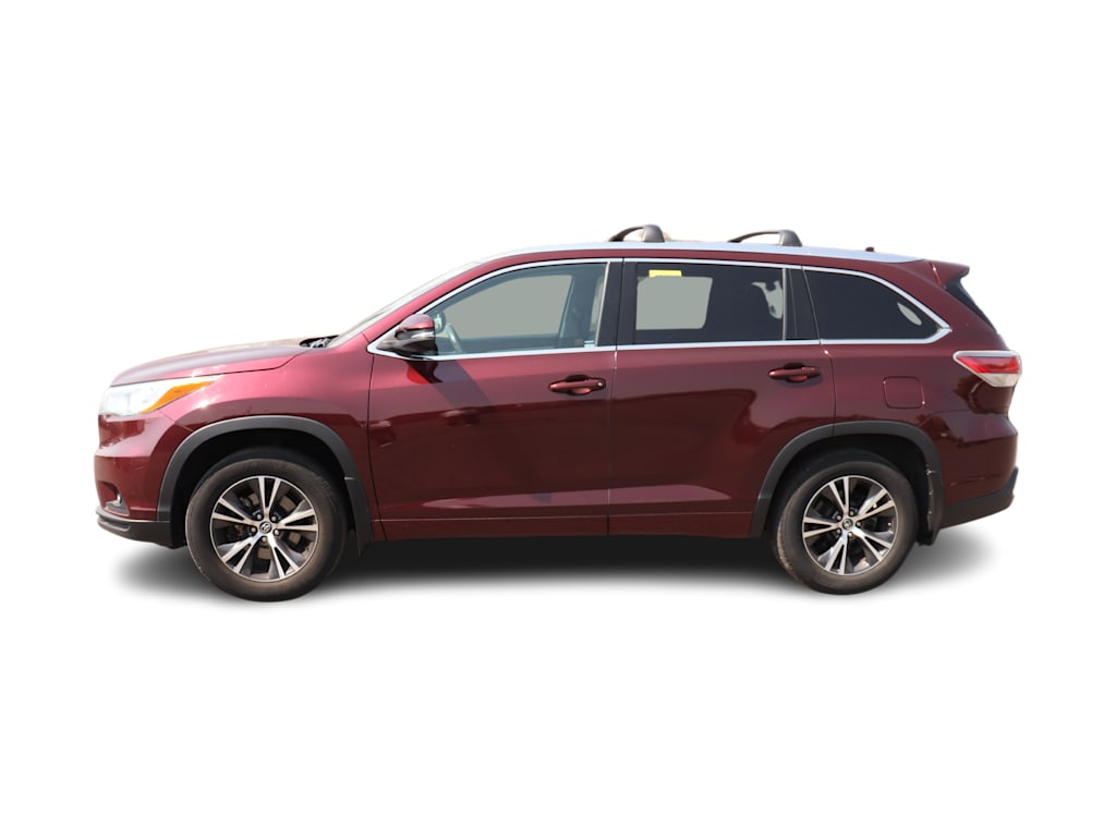 Thumbnail: 2016 Toyota Highlander - 3
