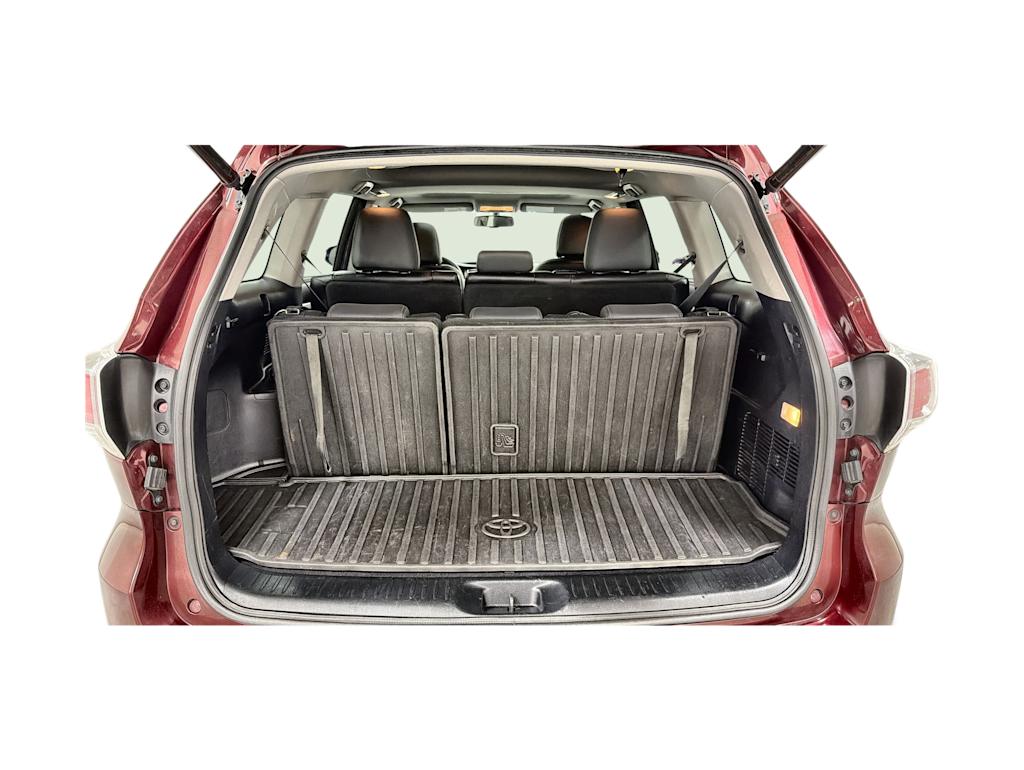 Thumbnail: 2014 Toyota Highlander - 17