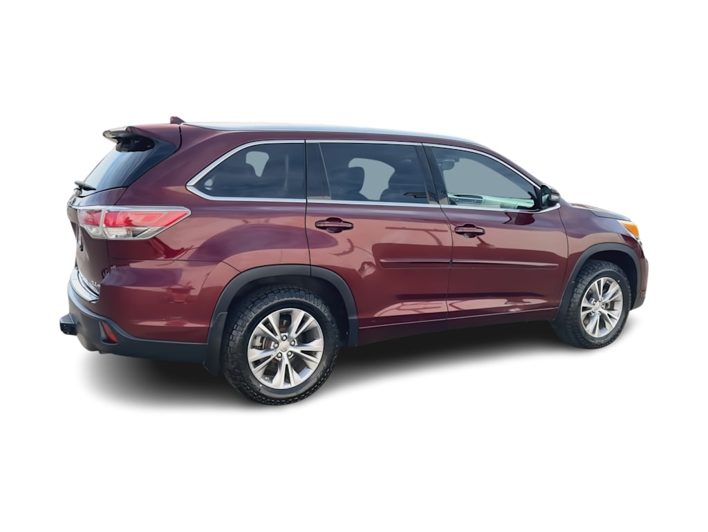 Thumbnail: 2014 Toyota Highlander - 23