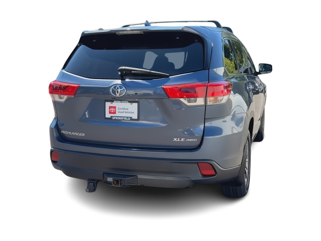 Thumbnail: 2018 Toyota Highlander - 22