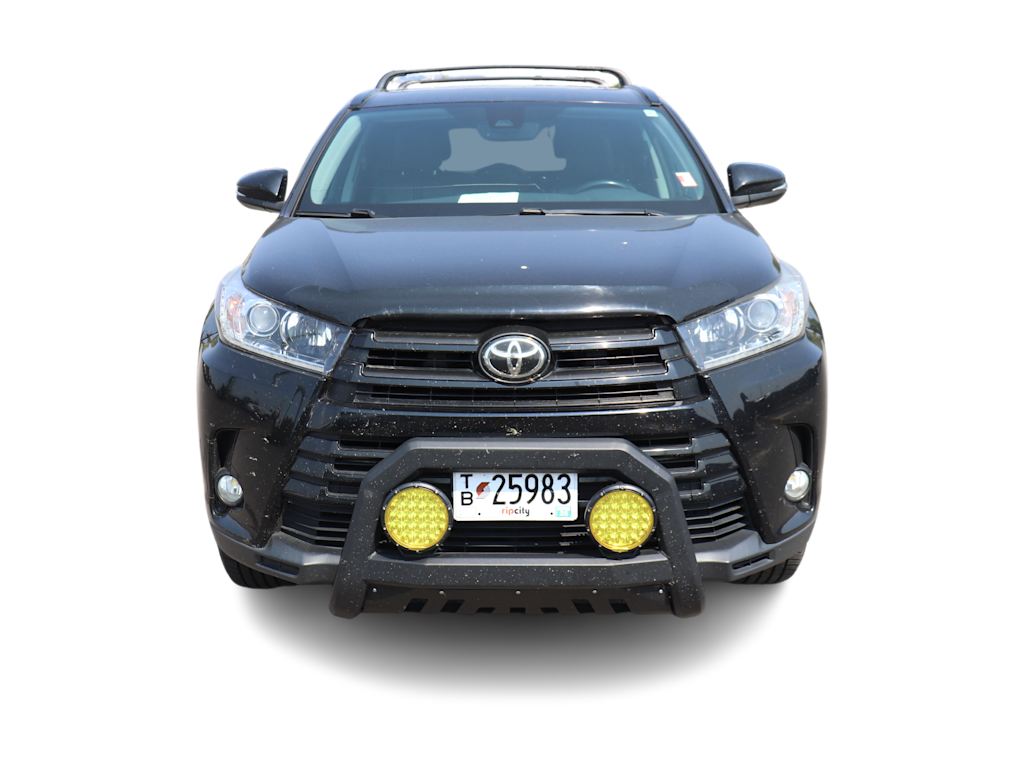Thumbnail: 2017 Toyota Highlander - 8