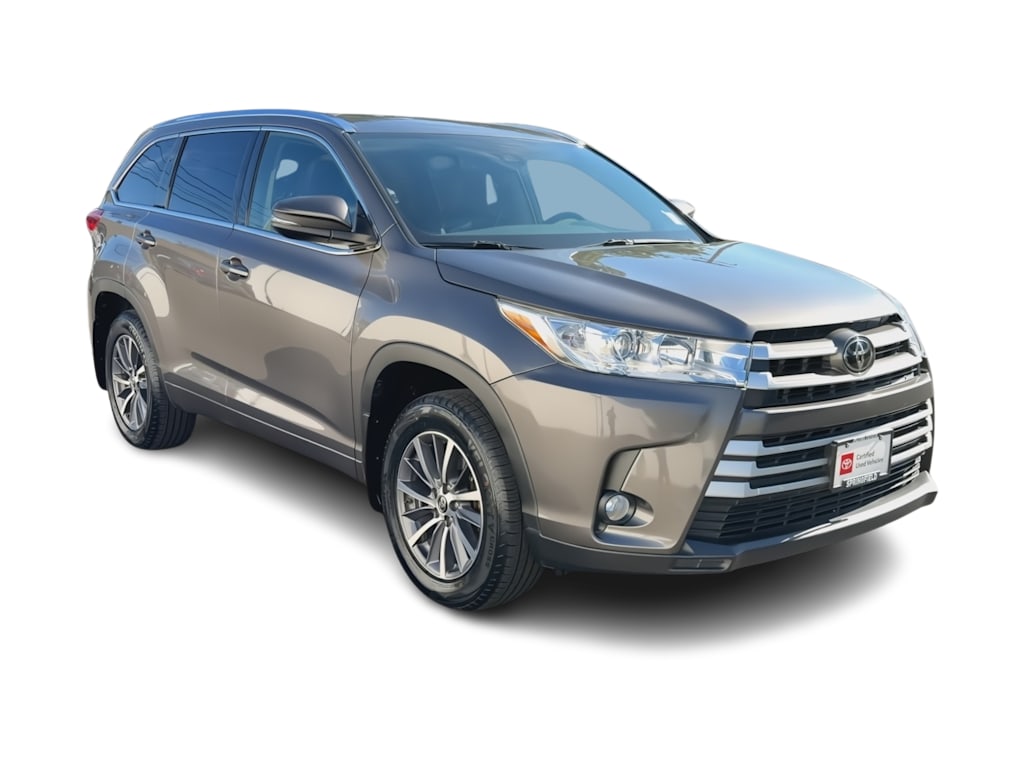 Thumbnail: 2018 Toyota Highlander - 21