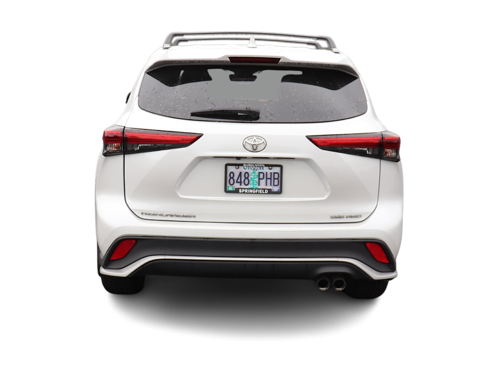 Thumbnail: 2023 Toyota Highlander - 5