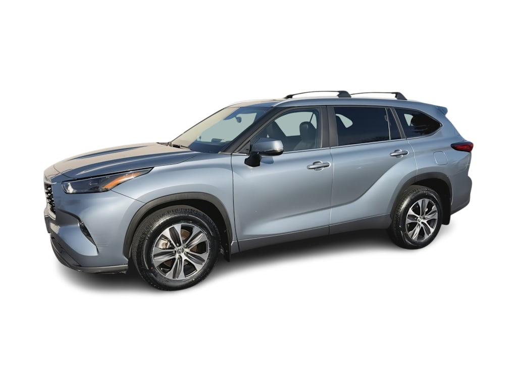 Thumbnail: 2023 Toyota Highlander - 3
