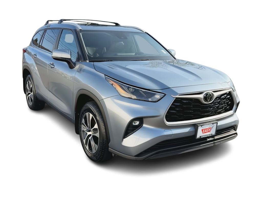 Thumbnail: 2023 Toyota Highlander - 20