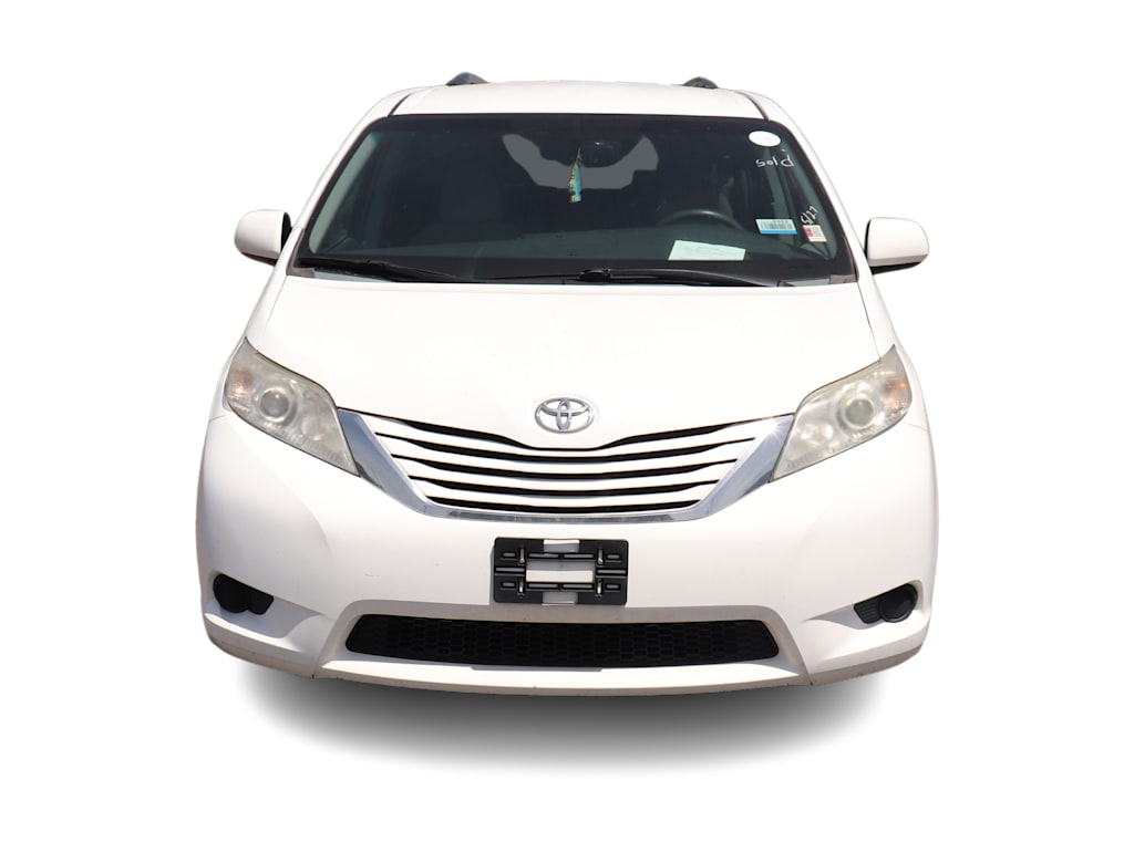 Thumbnail: 2015 Toyota Sienna - 6