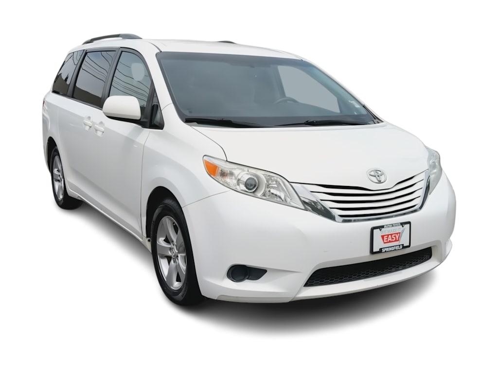 Thumbnail: 2015 Toyota Sienna - 5
