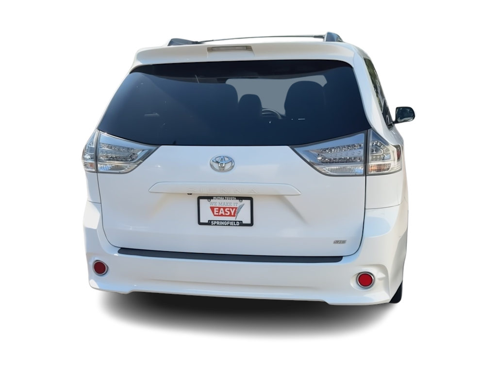 Thumbnail: 2014 Toyota Sienna - 22