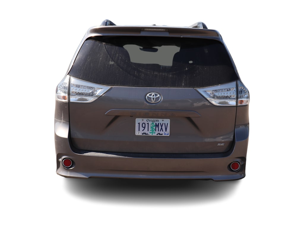 Thumbnail: 2017 Toyota Sienna - 5