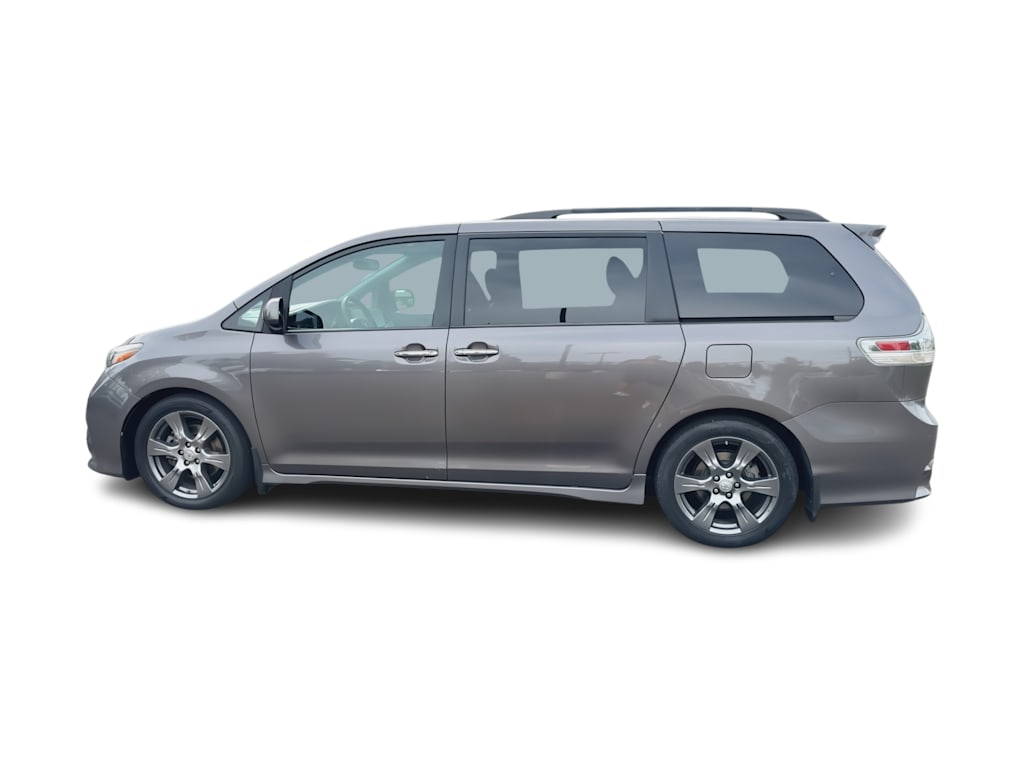 Thumbnail: 2017 Toyota Sienna - 20