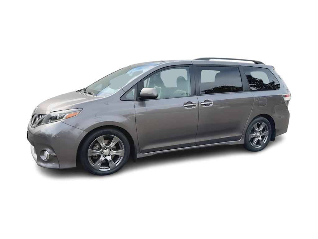 Thumbnail: 2017 Toyota Sienna - 3