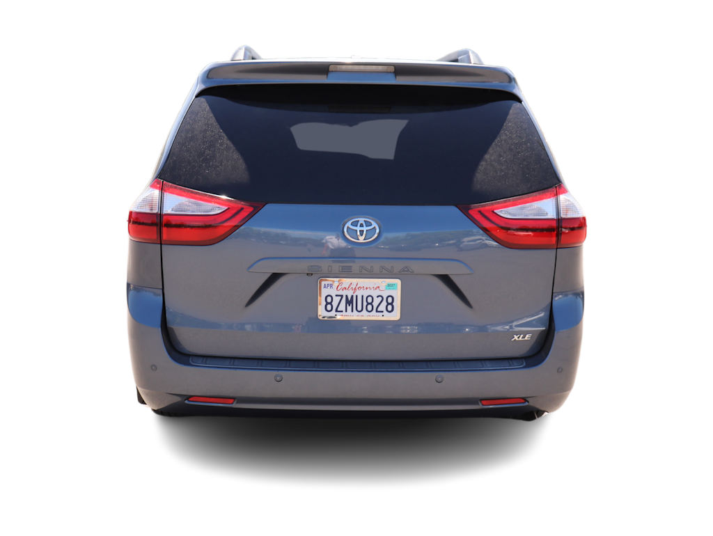 Thumbnail: 2015 Toyota Sienna - 5