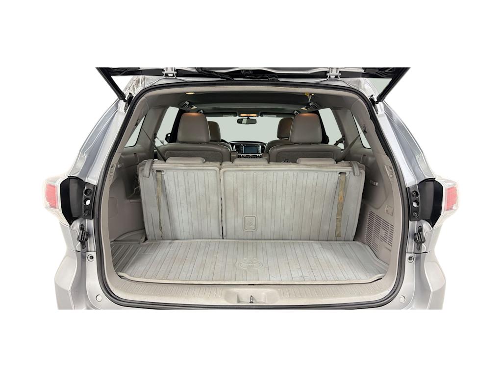 Thumbnail: 2014 Toyota Highlander - 17