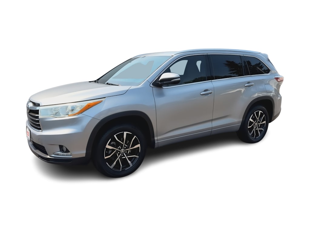 Thumbnail: 2014 Toyota Highlander - 3