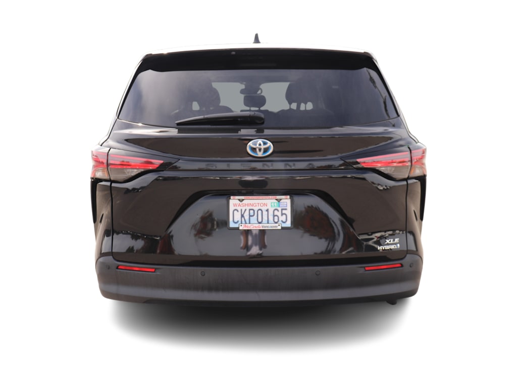 Thumbnail: 2022 Toyota Sienna - 4