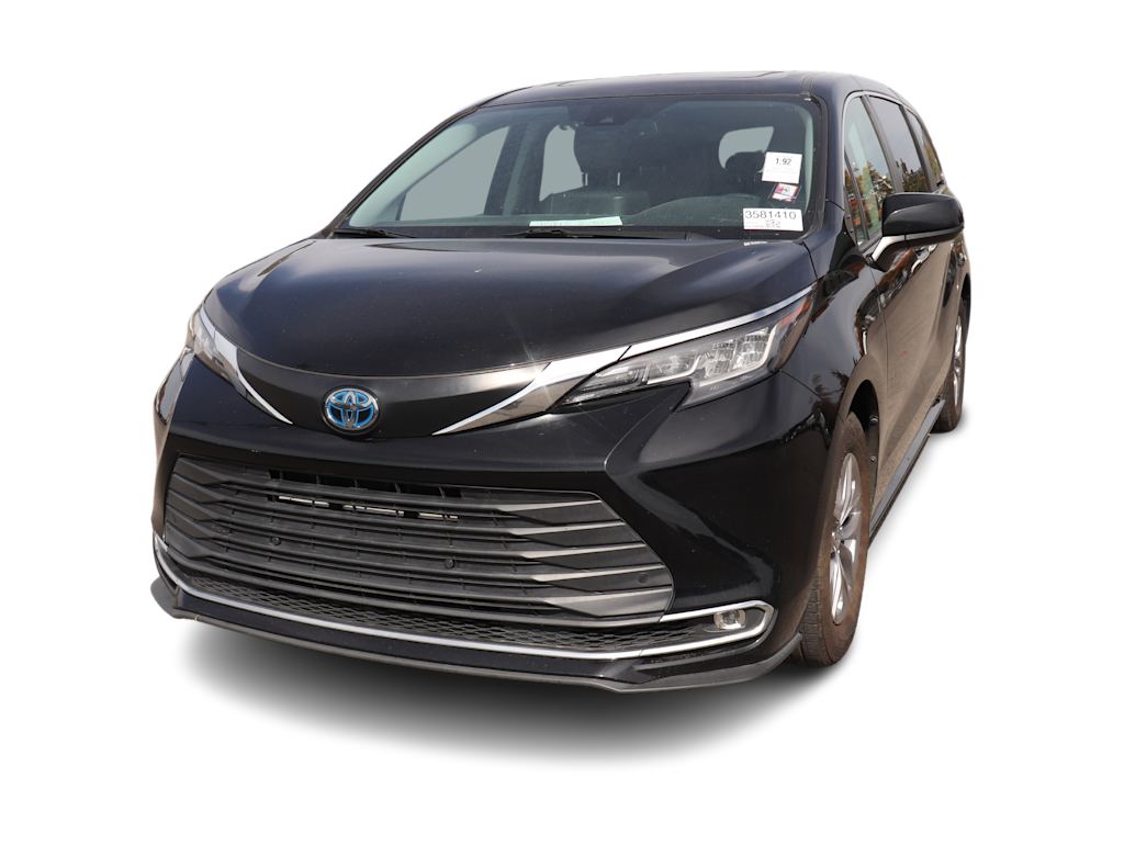 Thumbnail: 2022 Toyota Sienna - 5