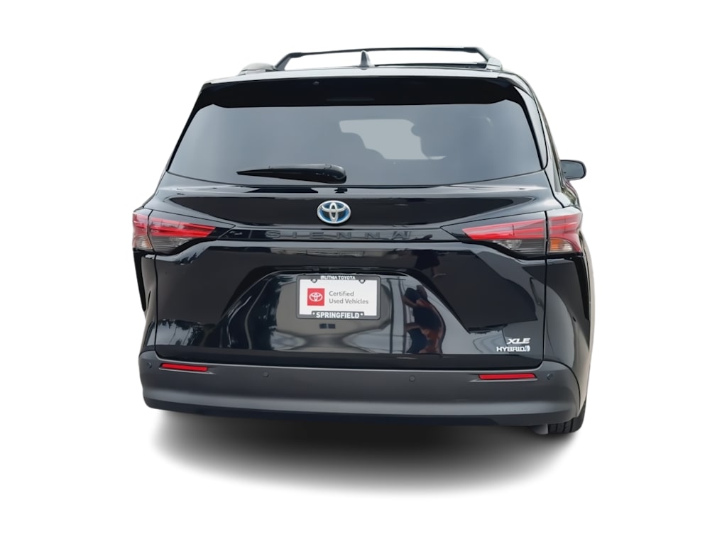 Thumbnail: 2022 Toyota Sienna - 23