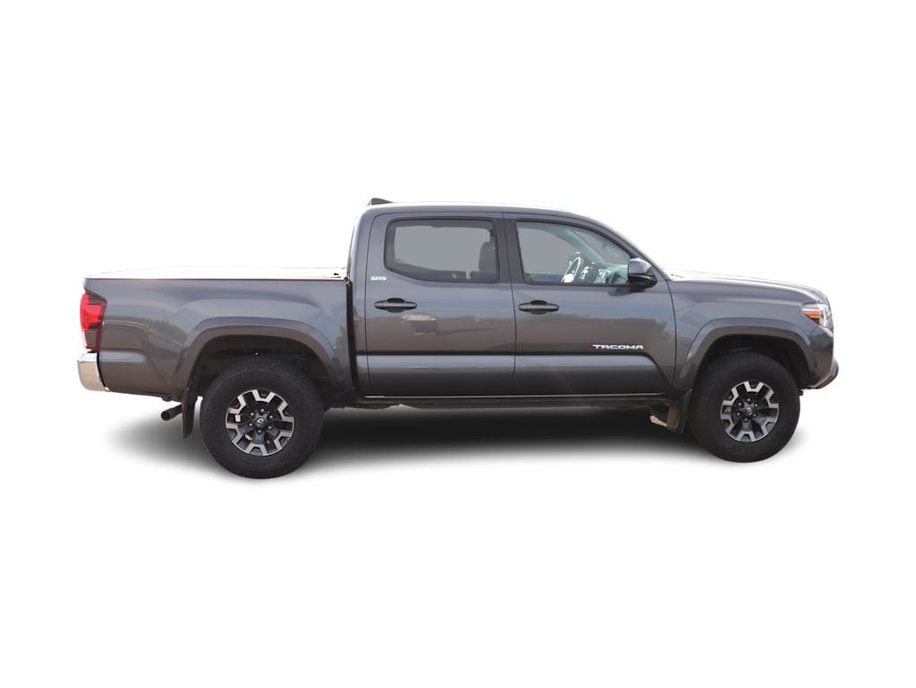 Thumbnail: 2021 Toyota Tacoma - 10