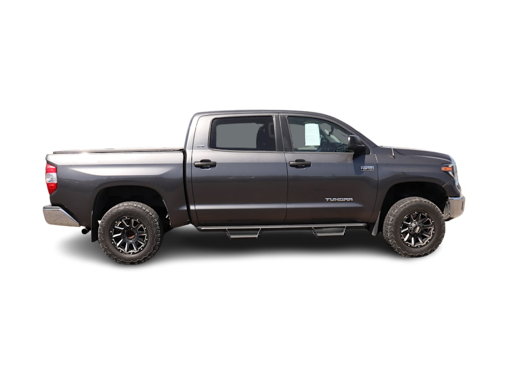 Thumbnail: 2019 Toyota Tundra - 10