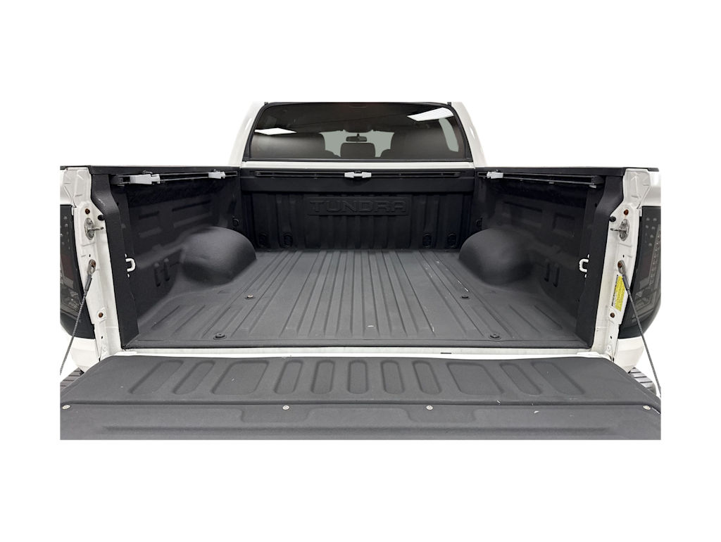 Thumbnail: 2016 Toyota Tundra - 16