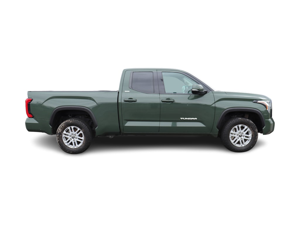 Thumbnail: 2022 Toyota Tundra - 10