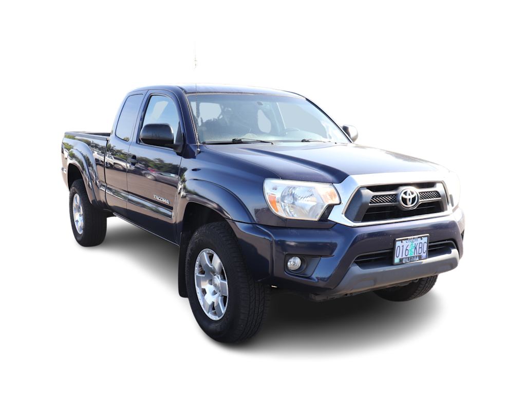 Thumbnail: 2012 Toyota Tacoma - 9