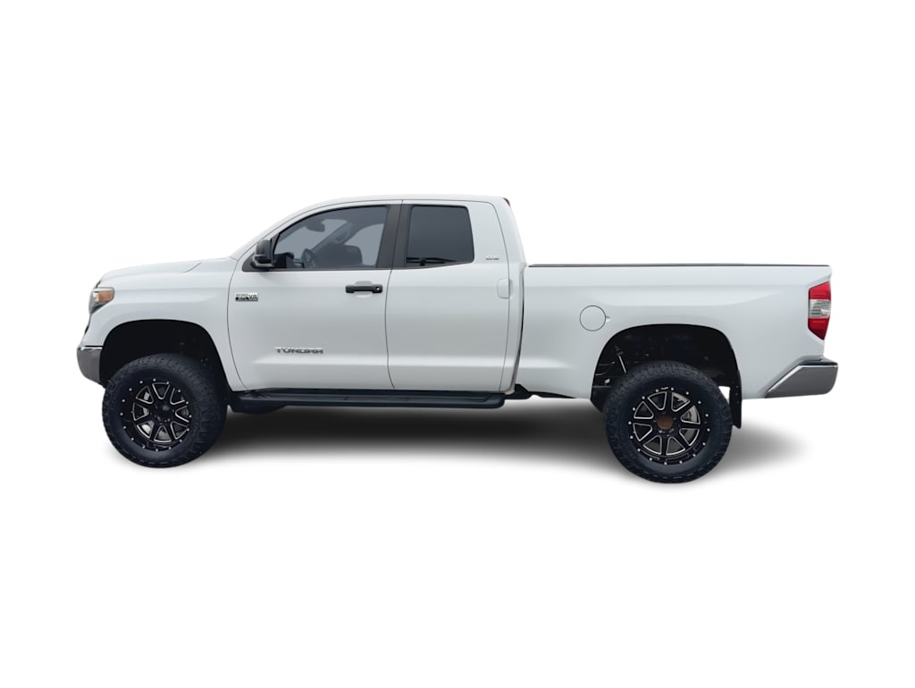 Thumbnail: 2019 Toyota Tundra - 22