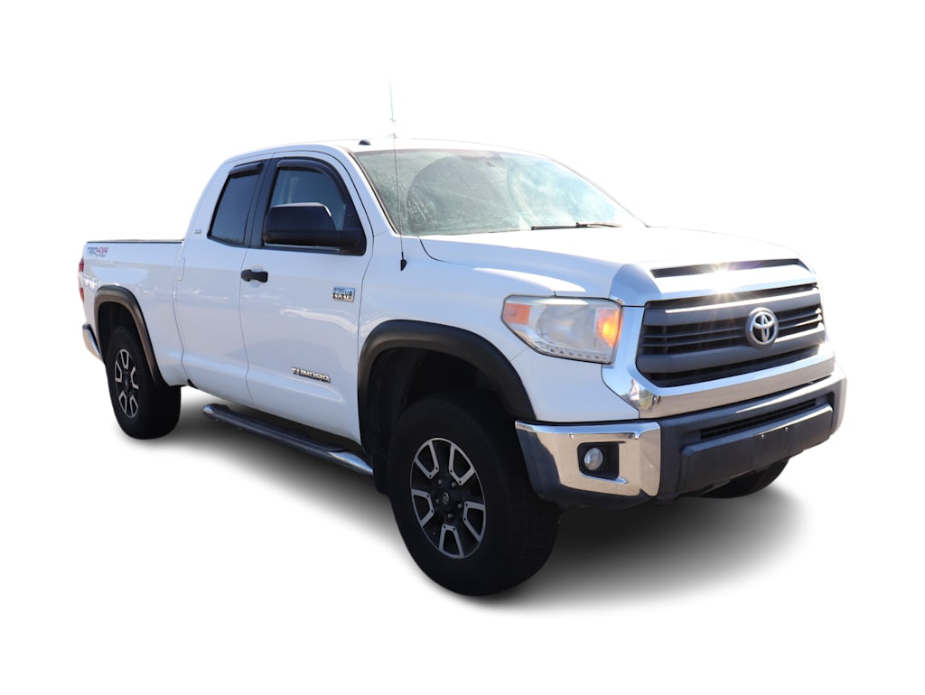 Thumbnail: 2015 Toyota Tundra - 9