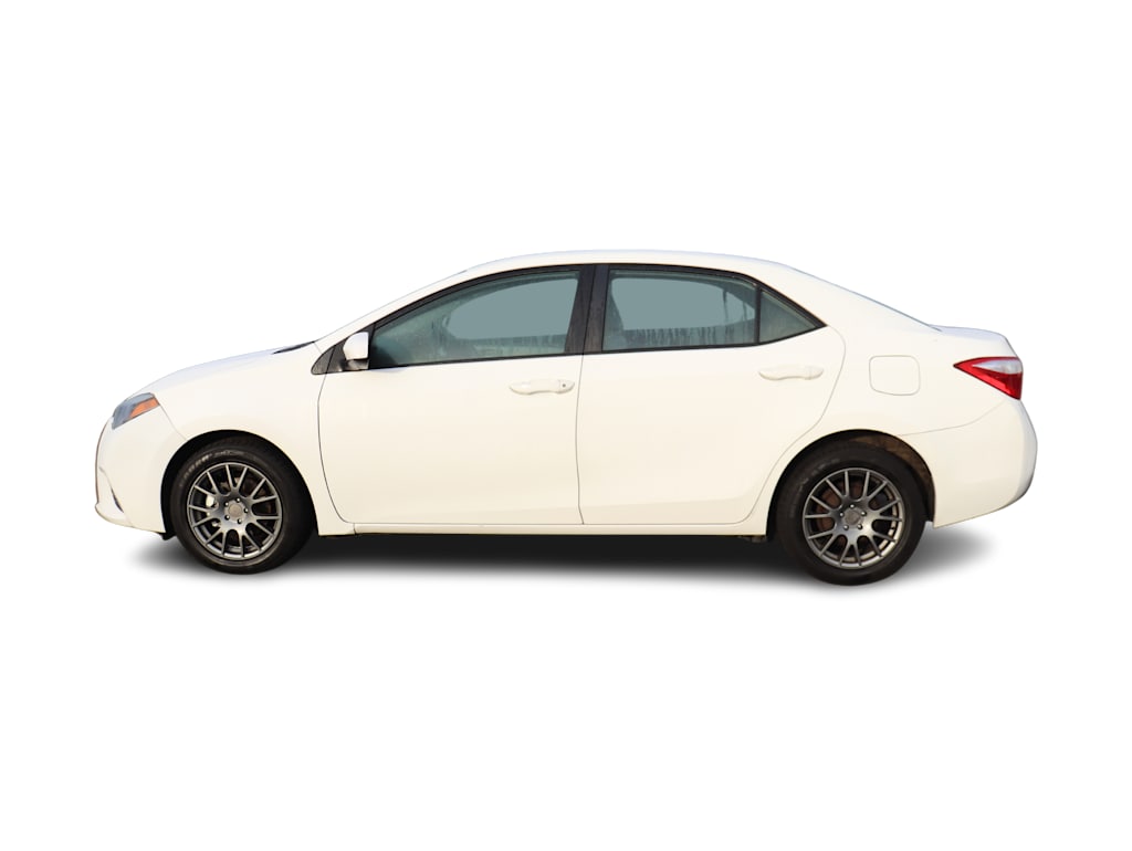 Used 2015 Toyota Corolla LE with VIN 5YFBURHE2FP364338 for sale in Casper, WY