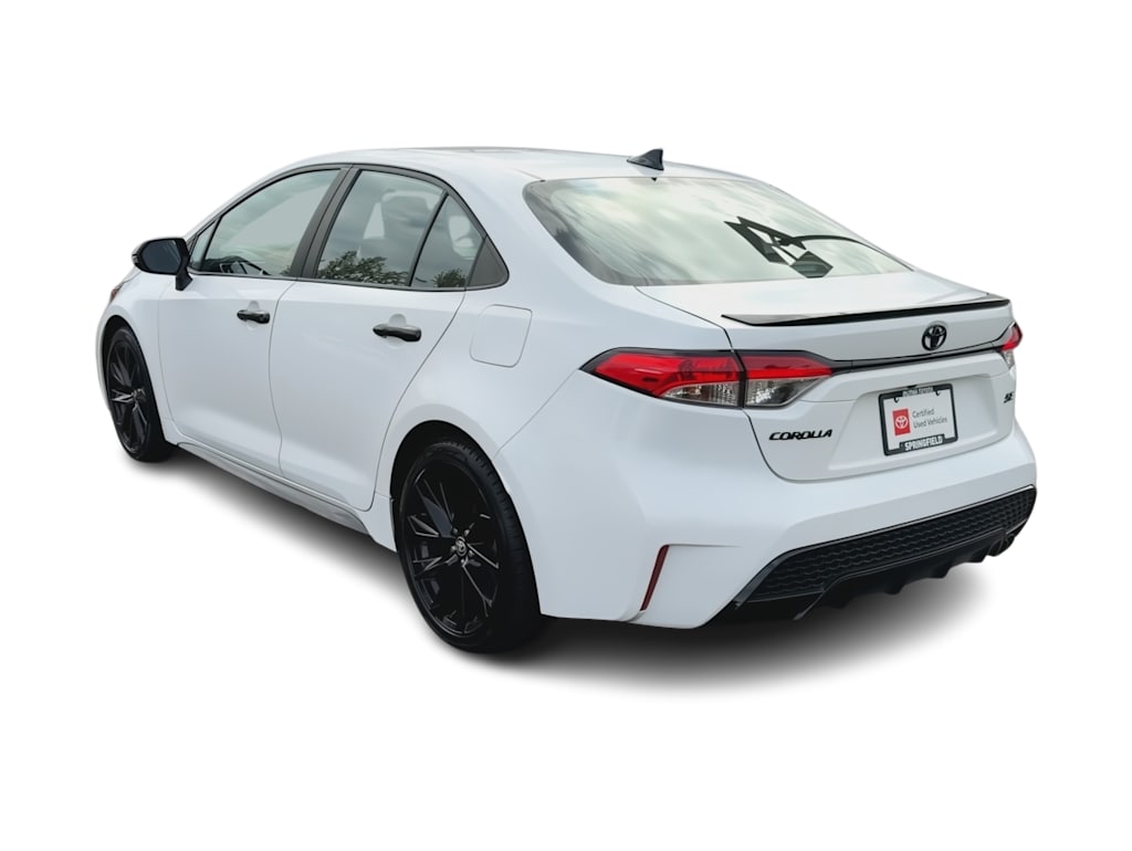 Thumbnail: 2021 Toyota Corolla - 4