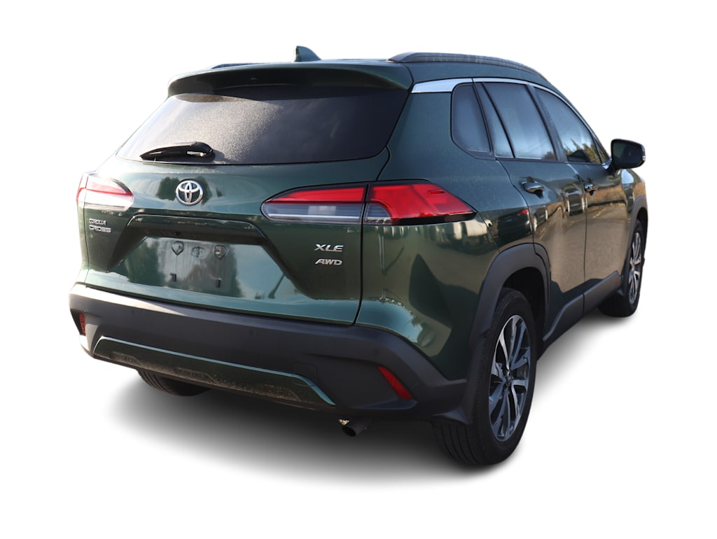Thumbnail: 2022 Toyota Corolla Cross - 11