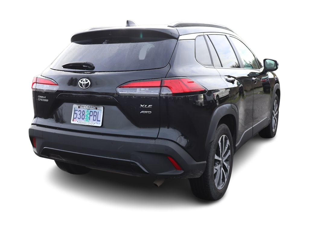 Thumbnail: 2023 Toyota Corolla Cross - 11