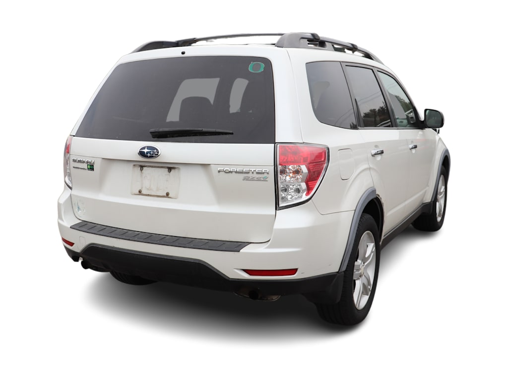 Thumbnail: 2010 Subaru Forester - 11