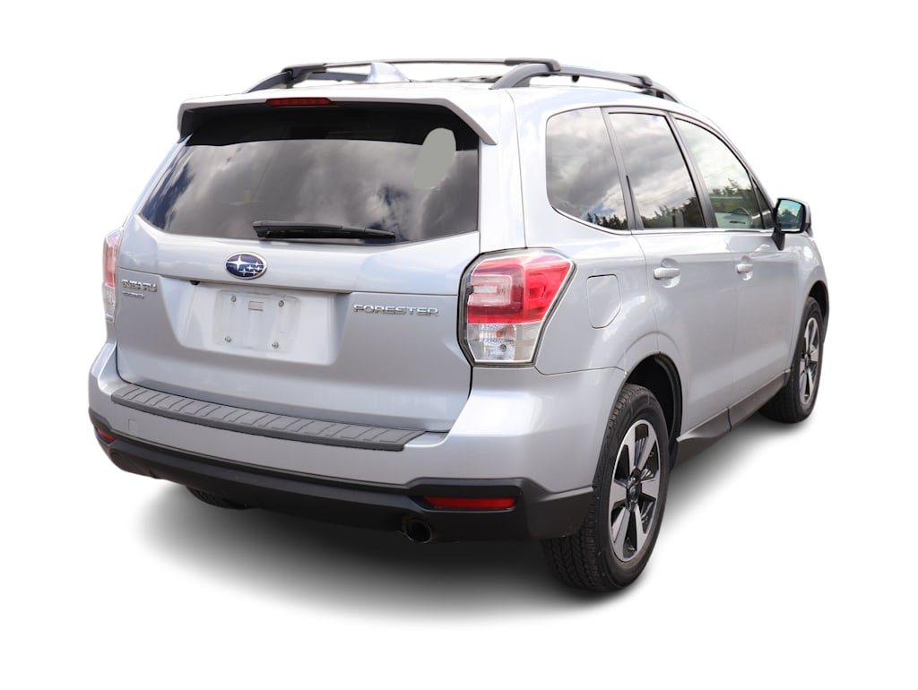 Thumbnail: 2018 Subaru Forester - 11