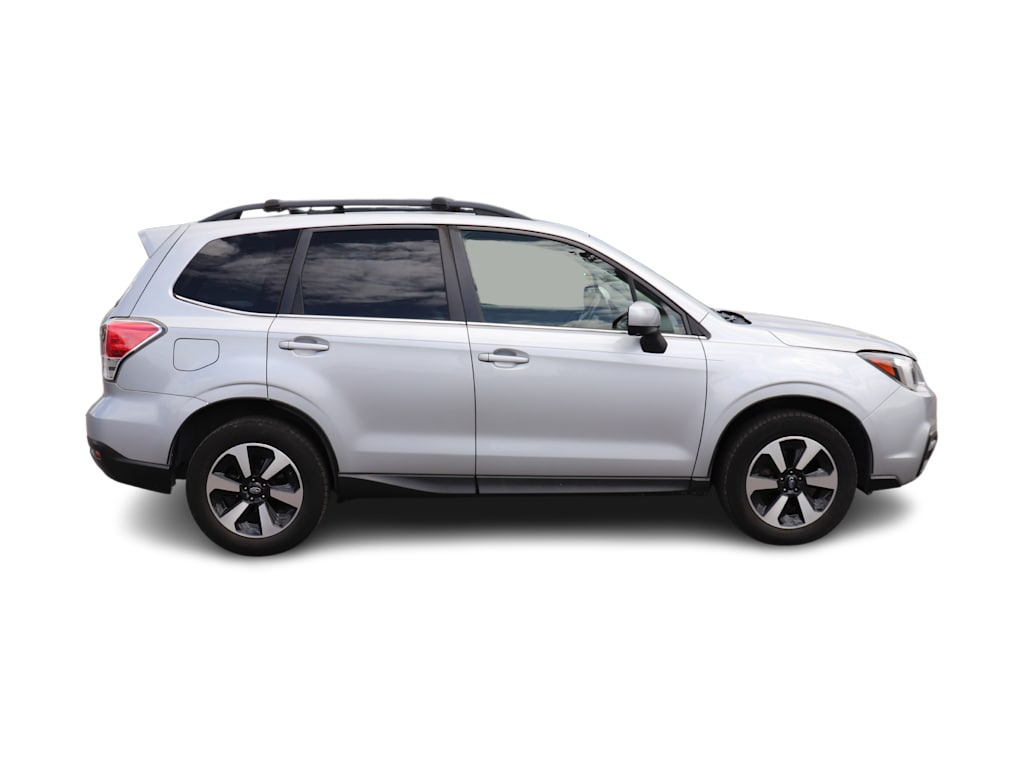 Thumbnail: 2018 Subaru Forester - 10