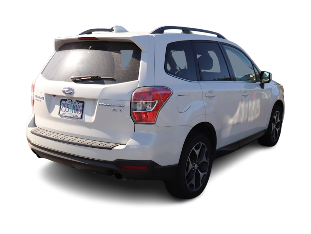 Thumbnail: 2016 Subaru Forester - 11