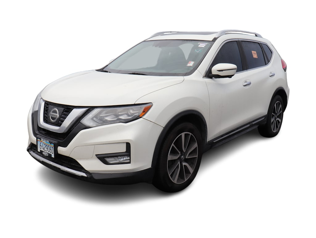 Used 2017 Nissan Rogue SL with VIN JN8AT2MV7HW256999 for sale in Medford, OR