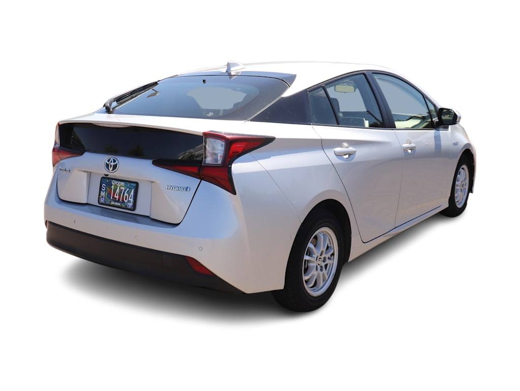 Thumbnail: 2022 Toyota Prius - 11