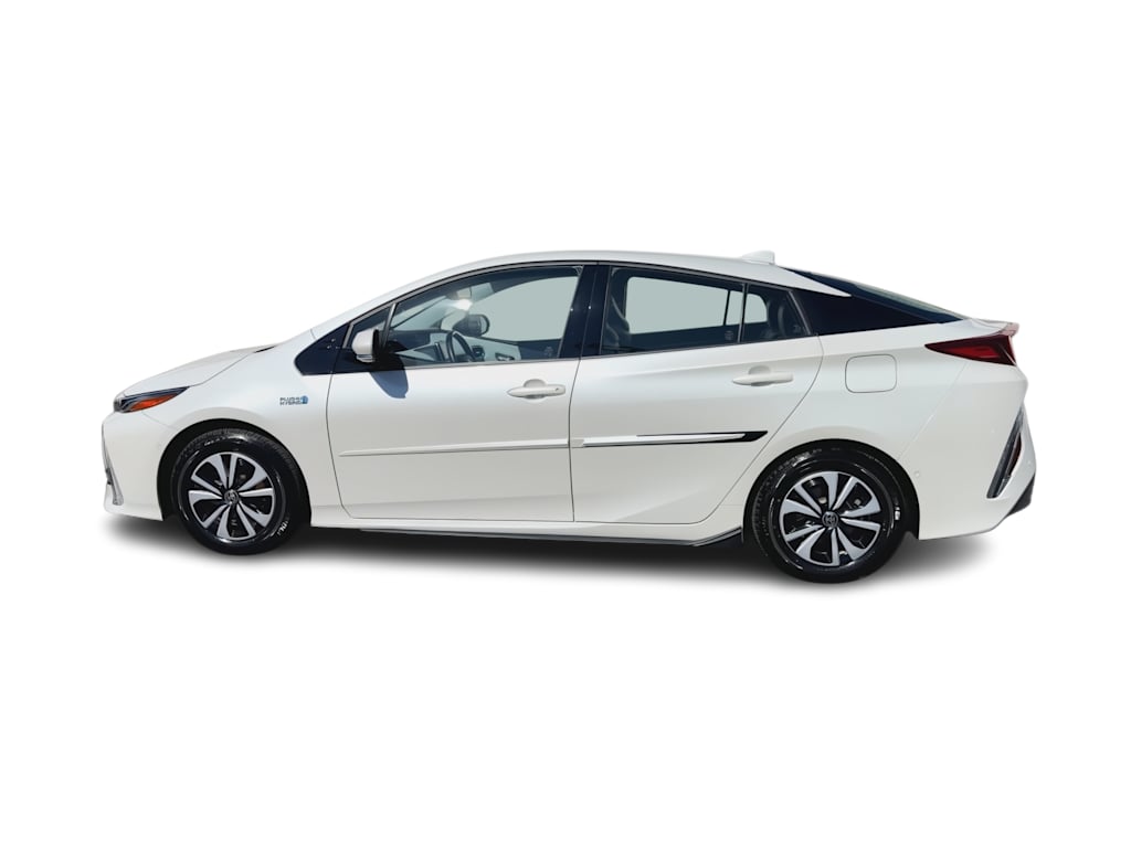 Thumbnail: 2017 Toyota Prius Prime - 20