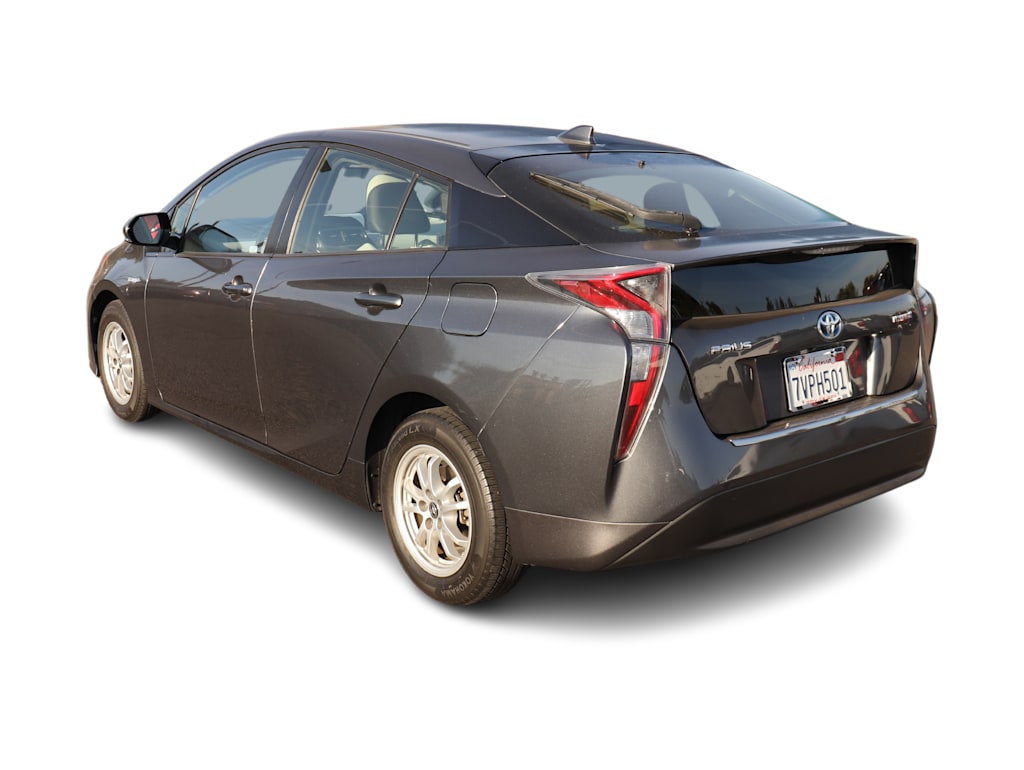 Thumbnail: 2016 Toyota Prius - 4