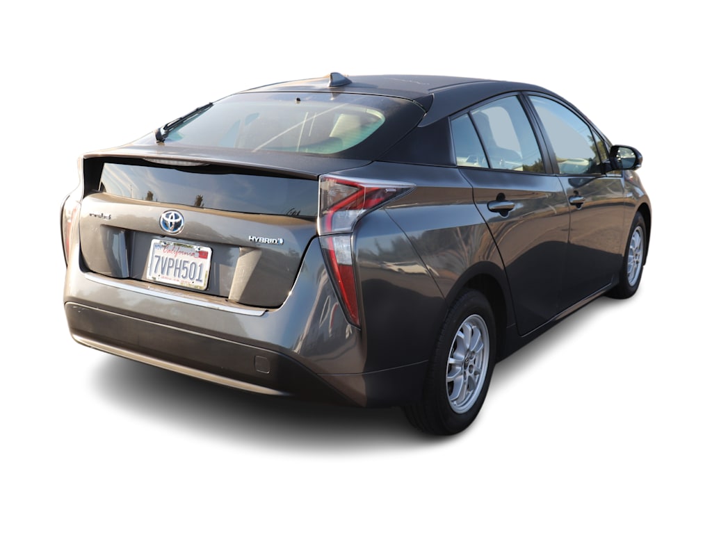 Thumbnail: 2016 Toyota Prius - 10