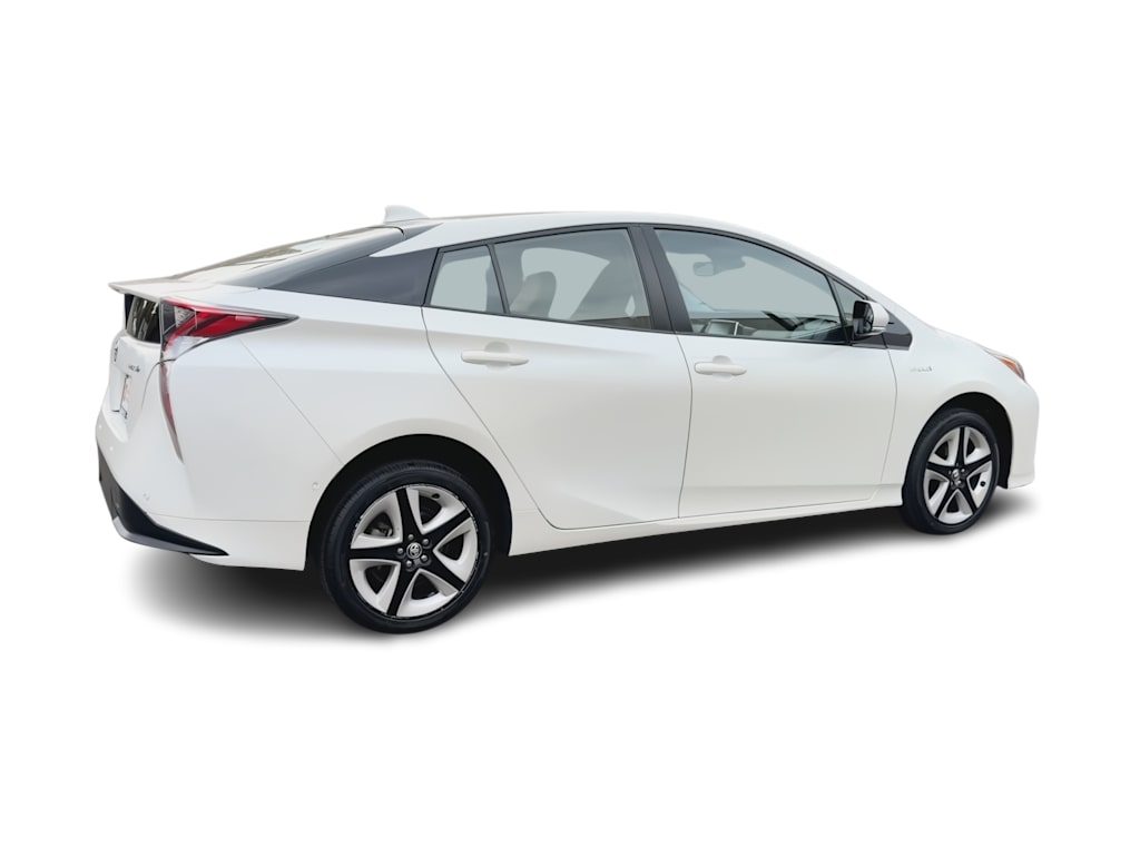 Thumbnail: 2018 Toyota Prius - 20